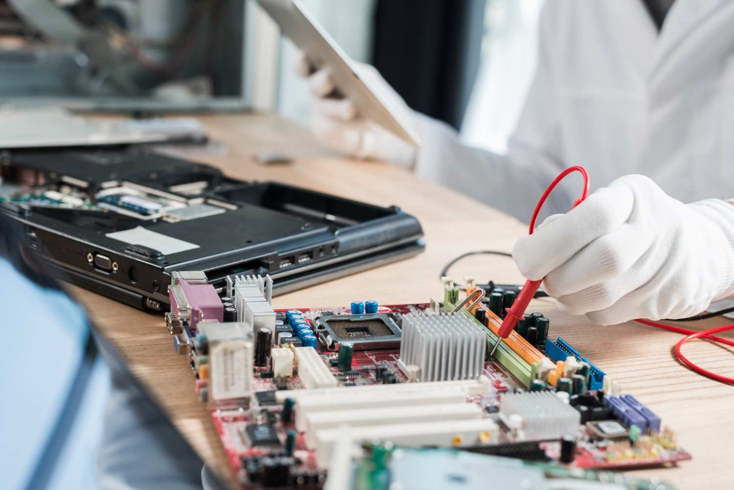 Laptop Repair Services in Mountain View, CA: Common Problems, Expert Solutions & What to Expect